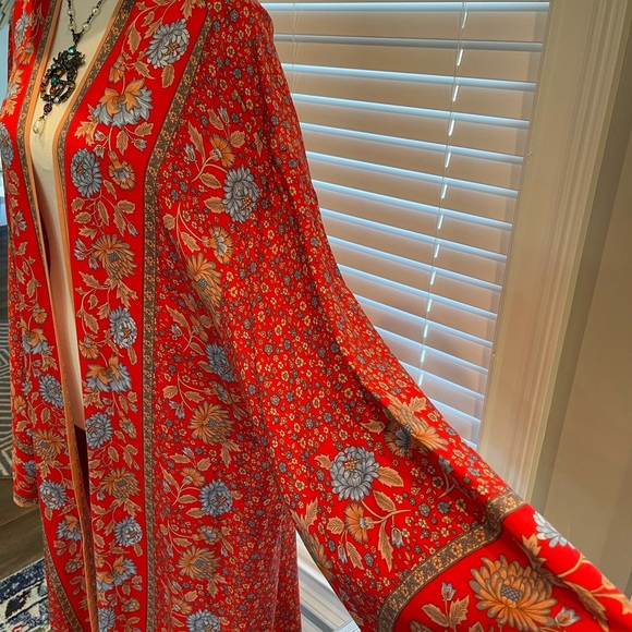 Red Multicolored Kimono Red Aztec Bohemian style kimono. Kimono only - Picture 6 of 15